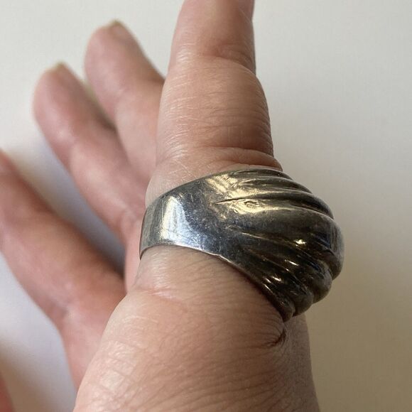 Vintage Sterling Silver 925 Ring Size 6.5 Modernist Domed Chunky Unisex Oxidized - Picture 13 of 13